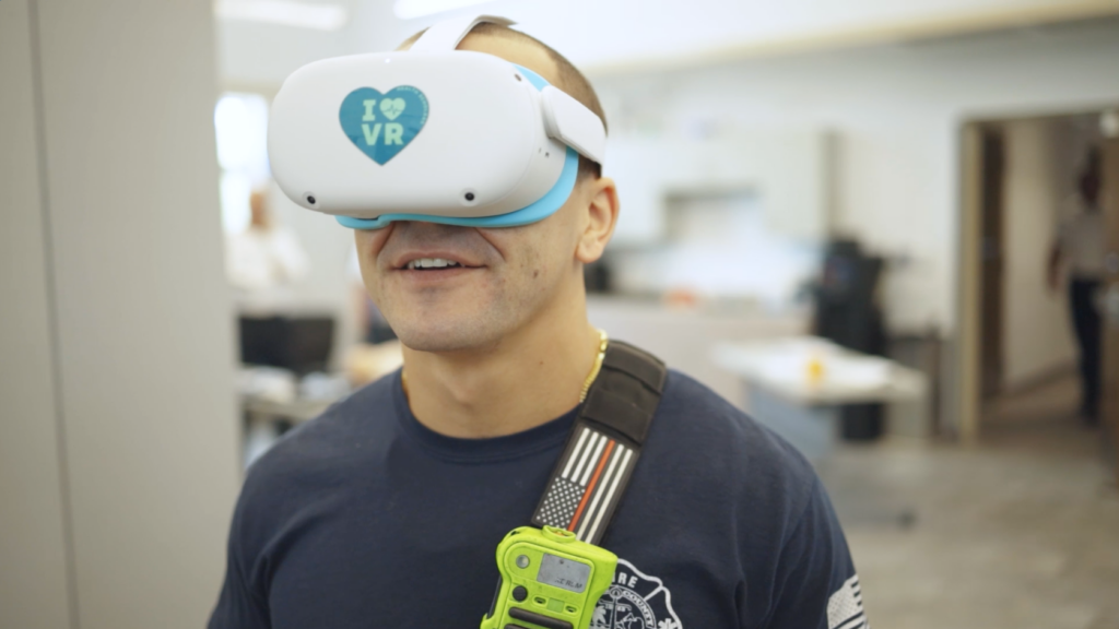 Happy VR User_EMS EMS User